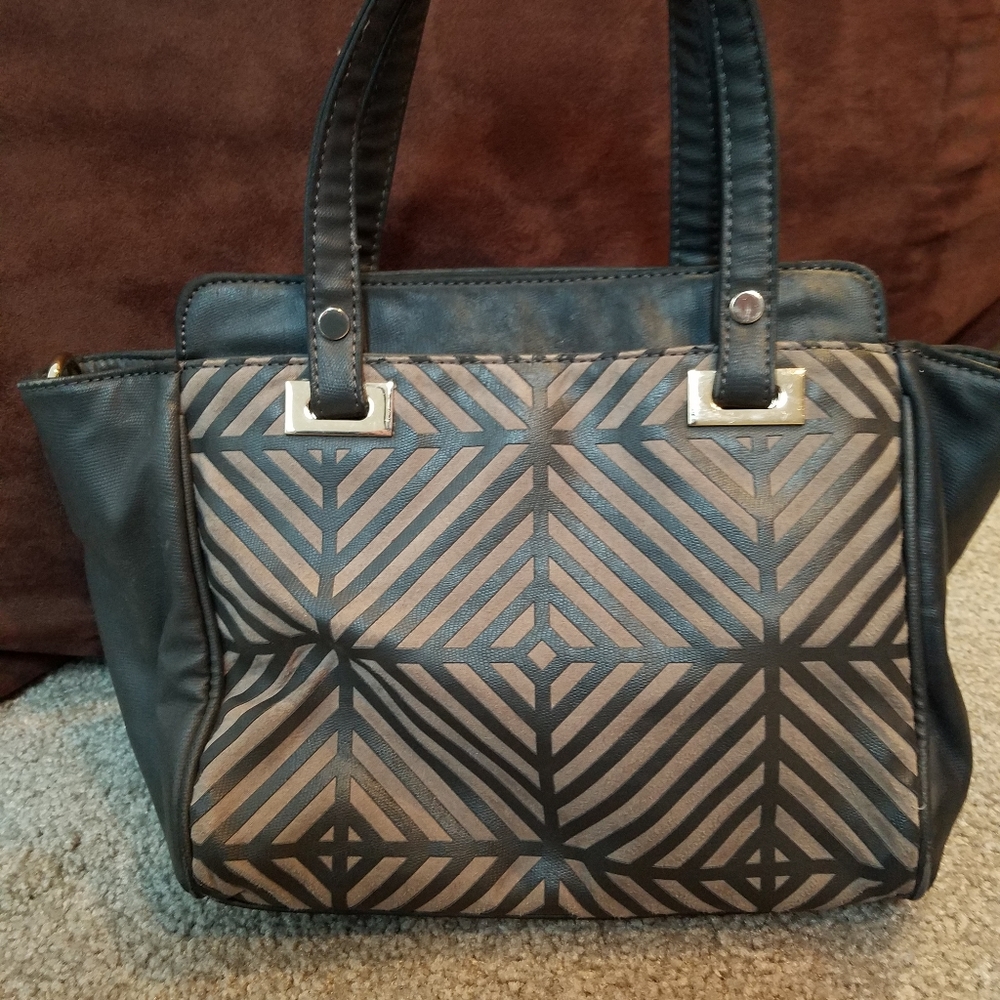 Pretty Ships diamond stripe satchel